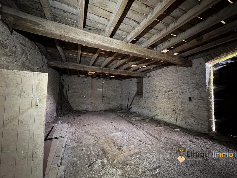 Maison - 218 m² - 10 pièces