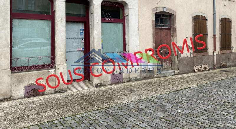 Local commercial - 166 m² - 6 pièces