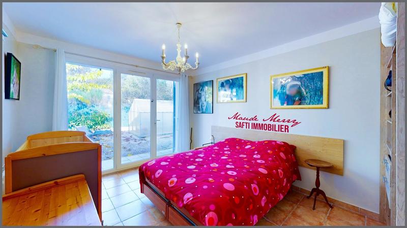 Villa - 210 m² - 7 pièces