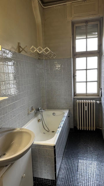 Appartement - 105 m² - 4 pièces