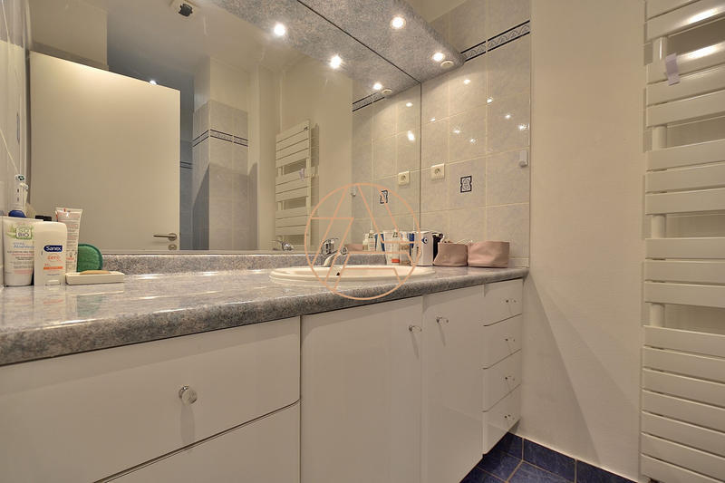 Maison ancienne - 168 m² - 9 pièces