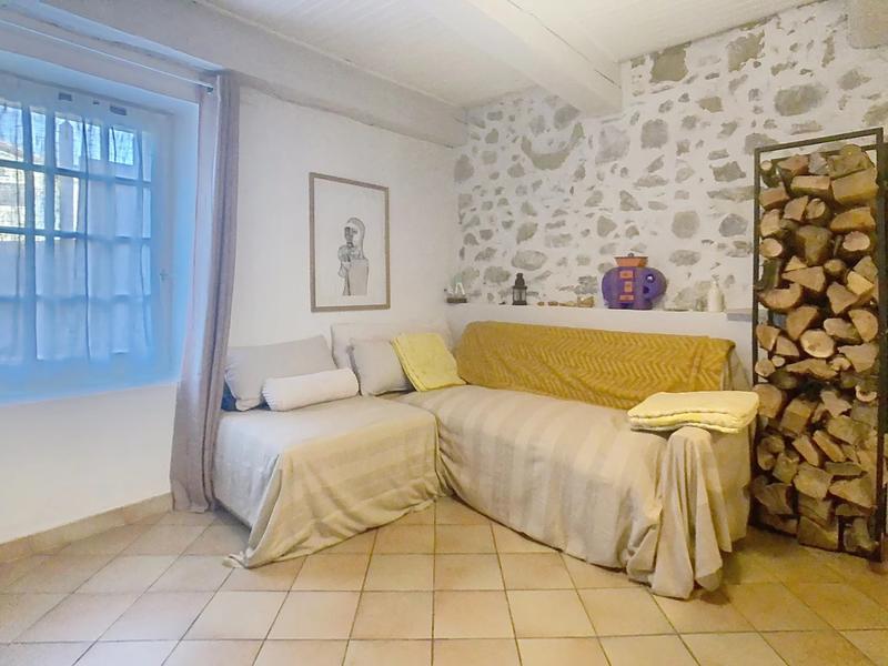 Maison de village - 80 m² - 3 pièces