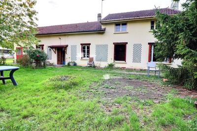 Maison - 121 m² - 6 pièces