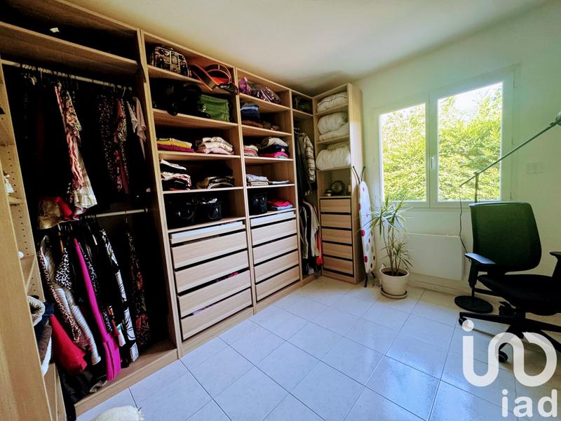 Maison - 99 m² - 4 pièces