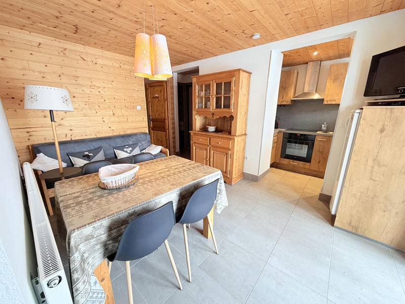 Immeuble - 181 m² - 8 pièces