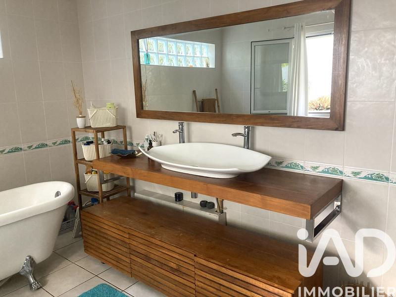 Maison - 183 m² - 5 pièces