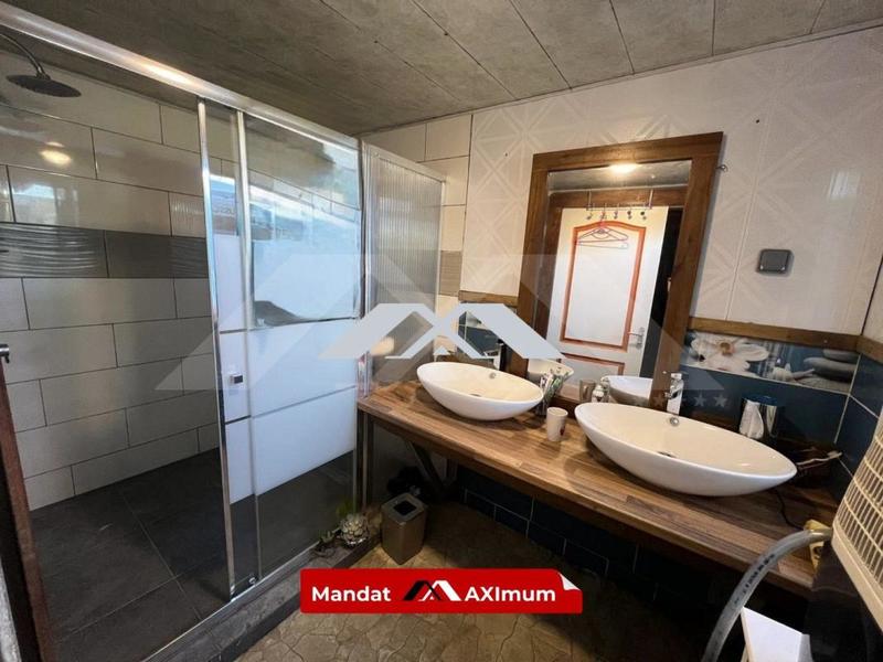 Villa - 153 m² - 6 pièces