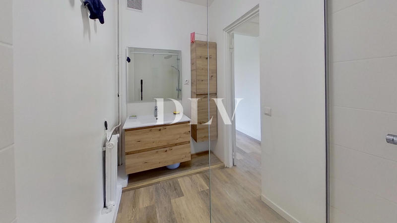 Appartement - 72 m² - 5 pièces