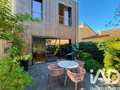 Maison de ville - 102 m² - 5 pièces