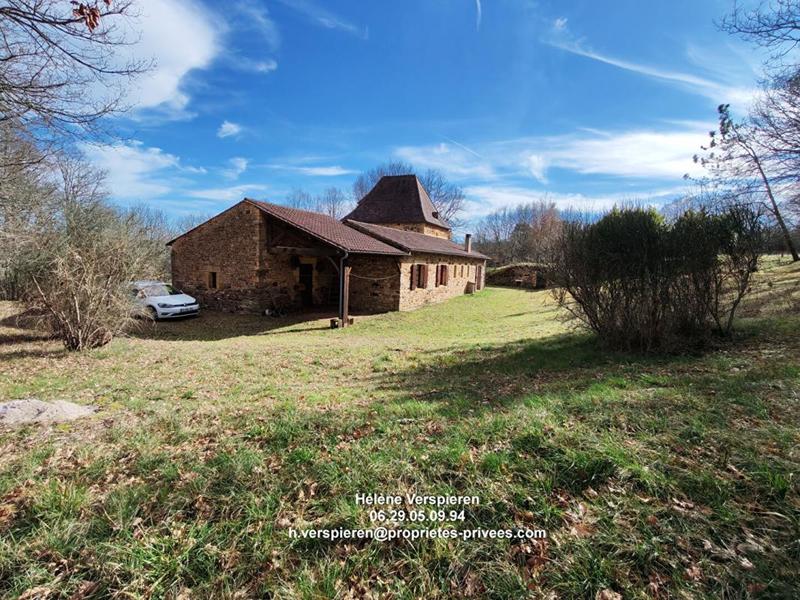 Maison - 181 m² - 8 pièces