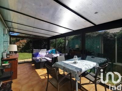 Maison - 195 m² - 6 pièces