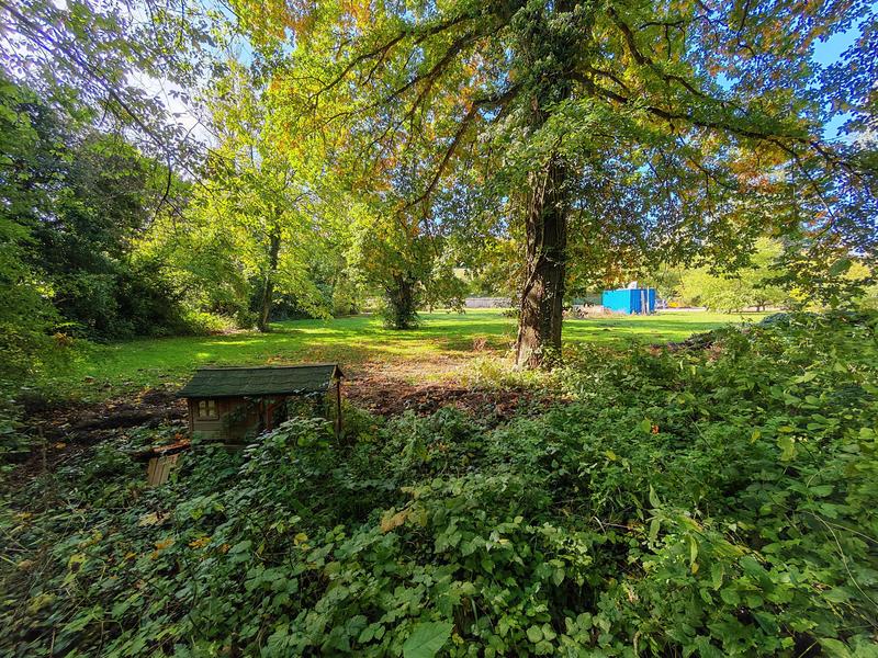 Terrain constructible - 648 m²