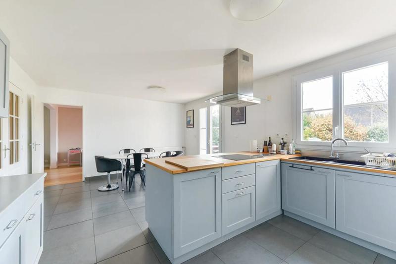 Maison - 169 m² - 7 pièces