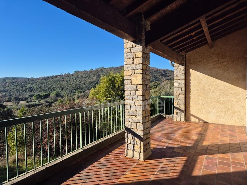 Maison - 167 m² - 5 pièces