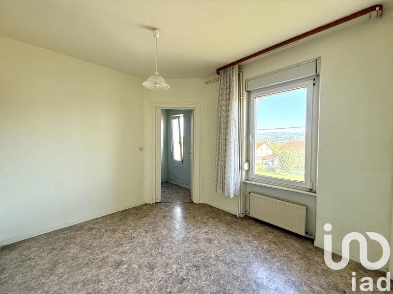 Maison - 95 m² - 5 pièces