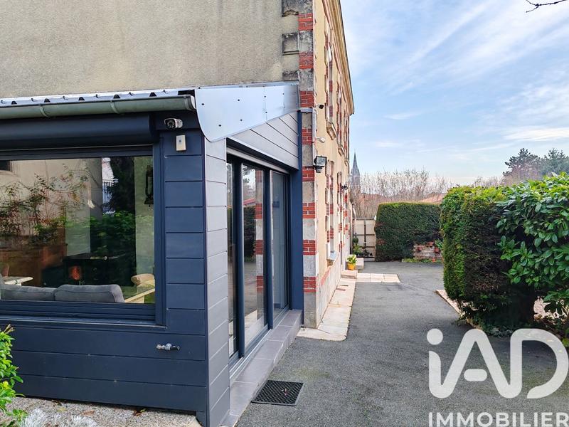 Maison - 176 m² - 7 pièces