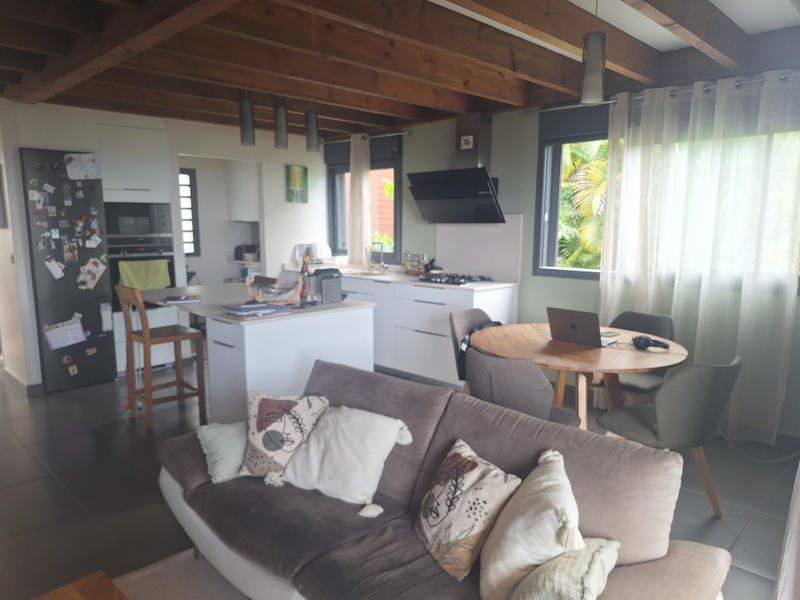 Maison - 107 m² - 4 pièces