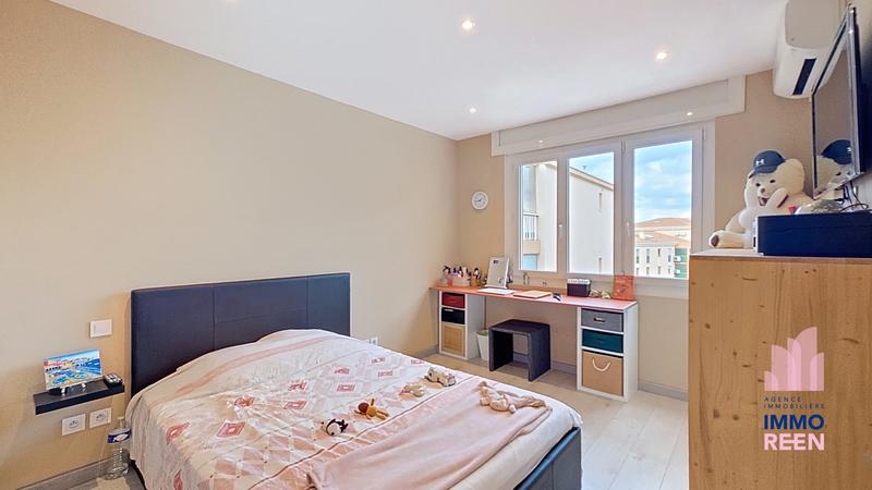 Appartement - 77 m² - 4 pièces