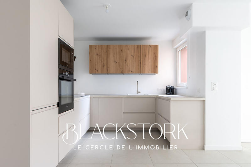 Appartement - 67 m² - 3 pièces