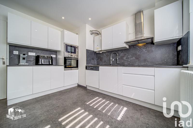 Appartement - 102 m² - 5 pièces