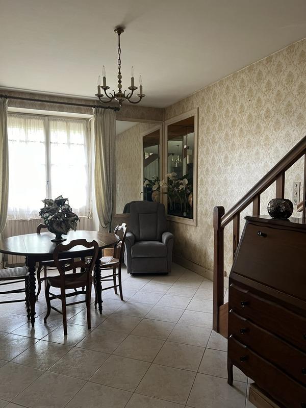 Maison - 86 m² - 4 pièces