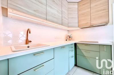 Appartement - 80 m² - 4 pièces