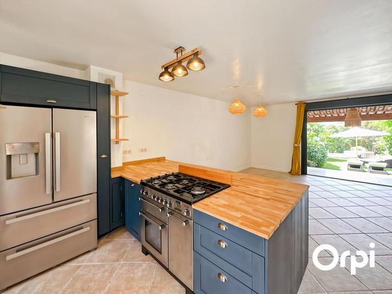 Maison - 104 m² - 4 pièces