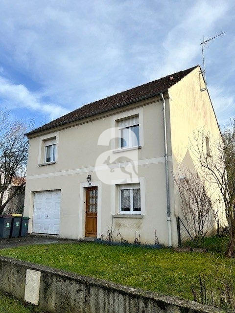 Maison - 108 m² - 6 pièces