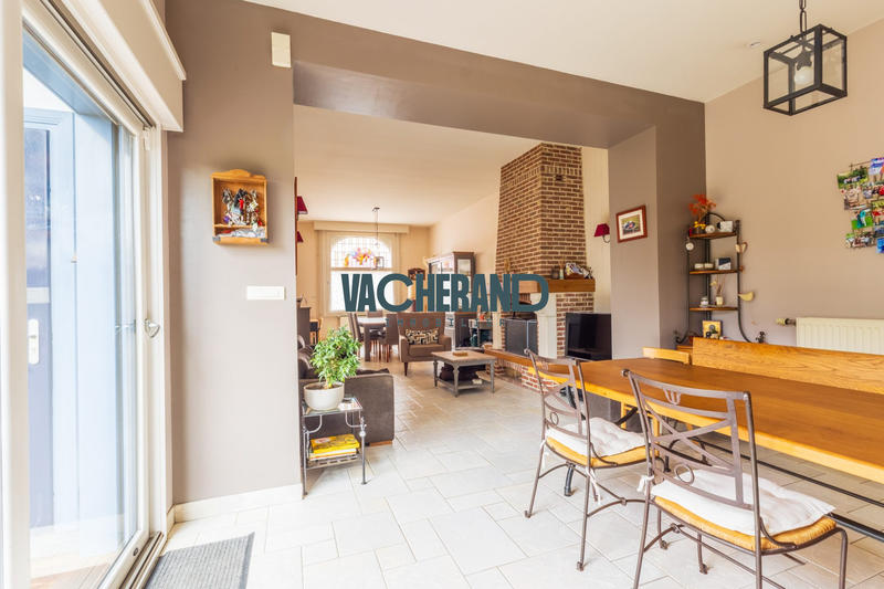 Maison ancienne - 197 m² - 7 pièces