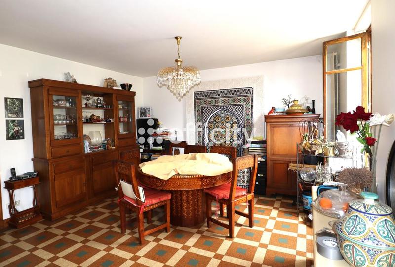 Maison - 152 m² - 6 pièces