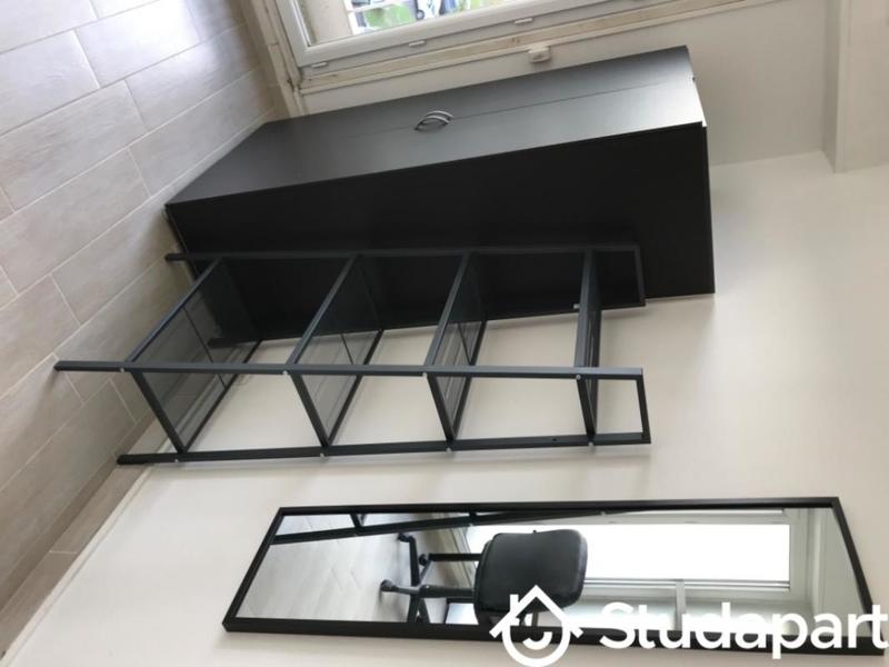 Chambre - 9 m² - 1 pièce