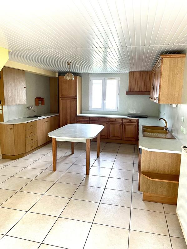 Maison - 150 m² - 7 pièces