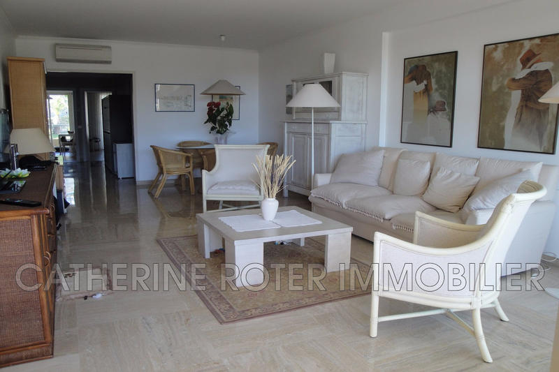 Appartement - 65 m² - 2 pièces