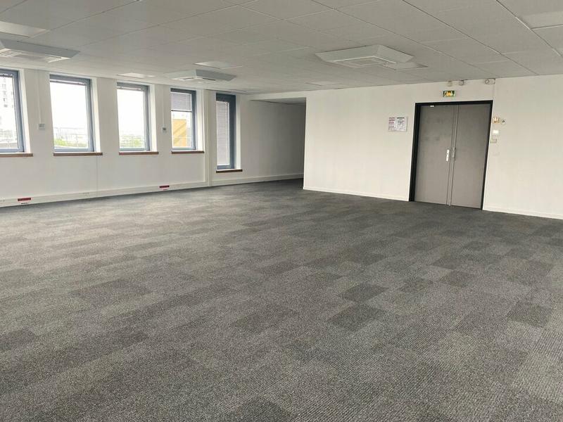 Bureau - 118 m²