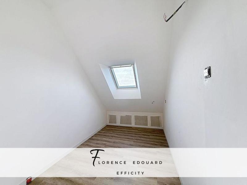 Maison - 94 m² - 5 pièces