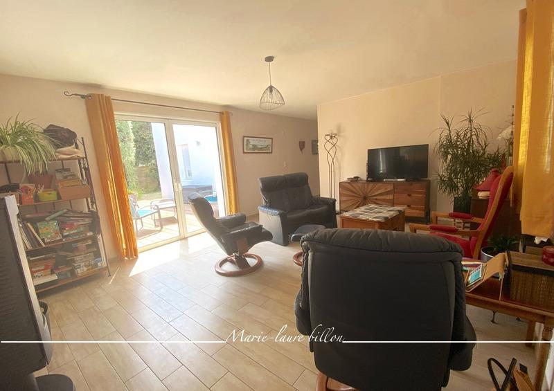 Maison - 206 m² - 7 pièces