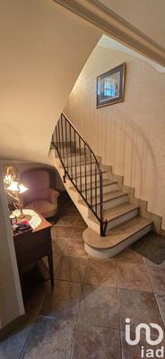 Maison - 205 m² - 8 pièces