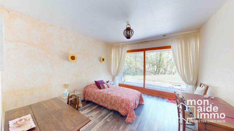 Maison ancienne - 464 m² - 14 pièces