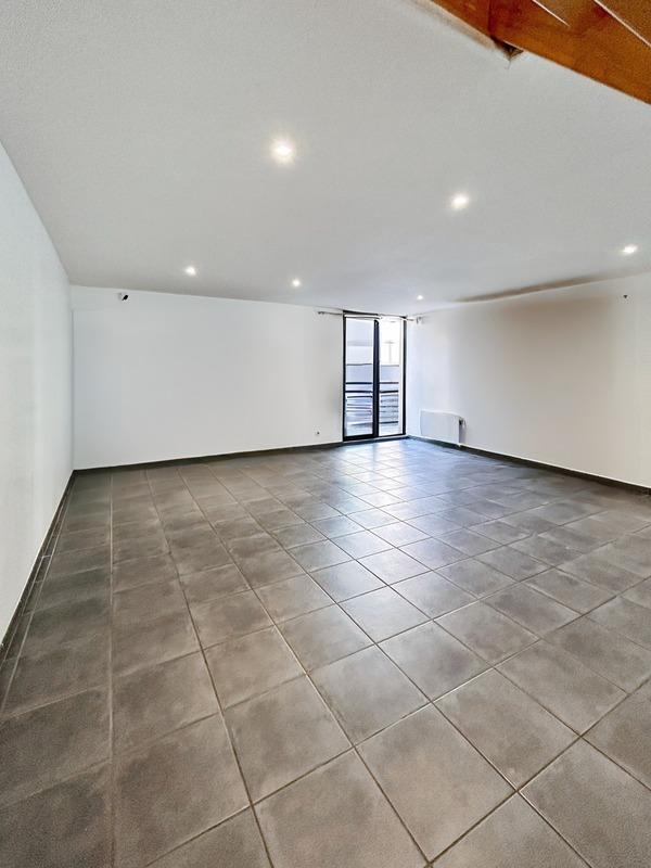 Appartement - 81 m² - 4 pièces