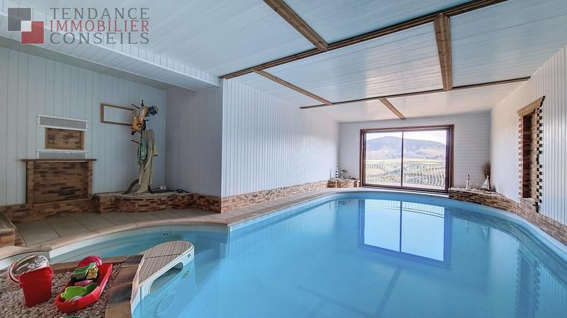 Maison - 528 m² - 17 pièces