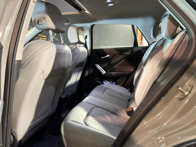 Audi Q2 1.4 Tfsi 150ch Design Toit ouvrant, Sièges chauffants, Park Assist