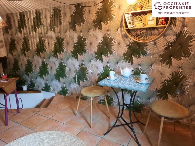 Propriété - 228 m² - 14 pièces