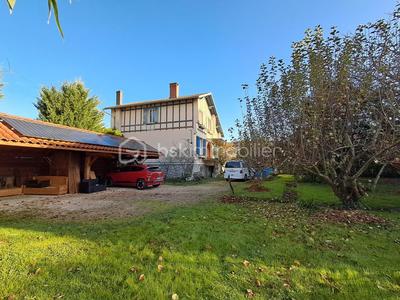 Maison - 176 m² - 6 pièces