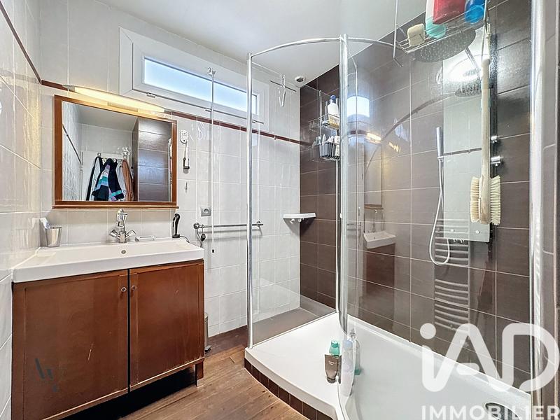 Maison - 190 m² - 7 pièces