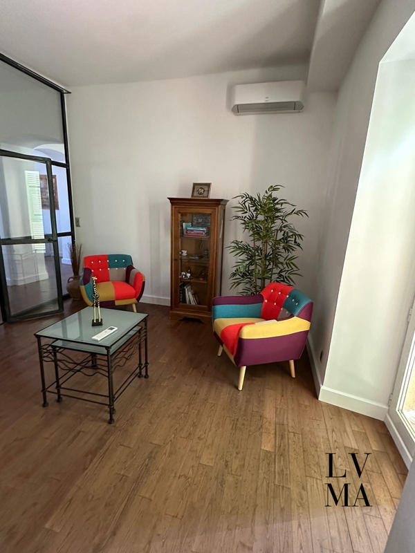 Appartement - 117 m² - 3 pièces