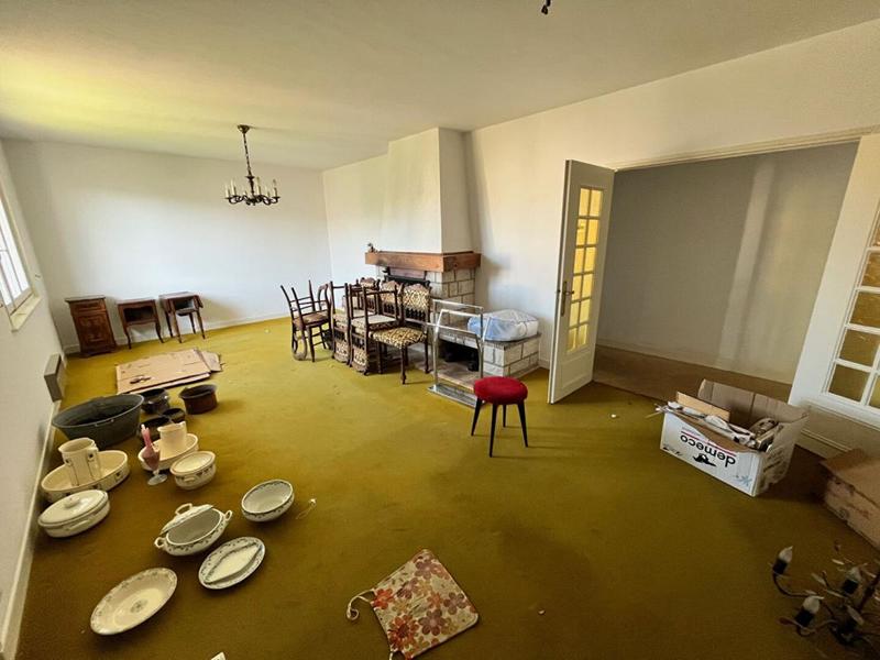 Maison - 180 m² - 7 pièces