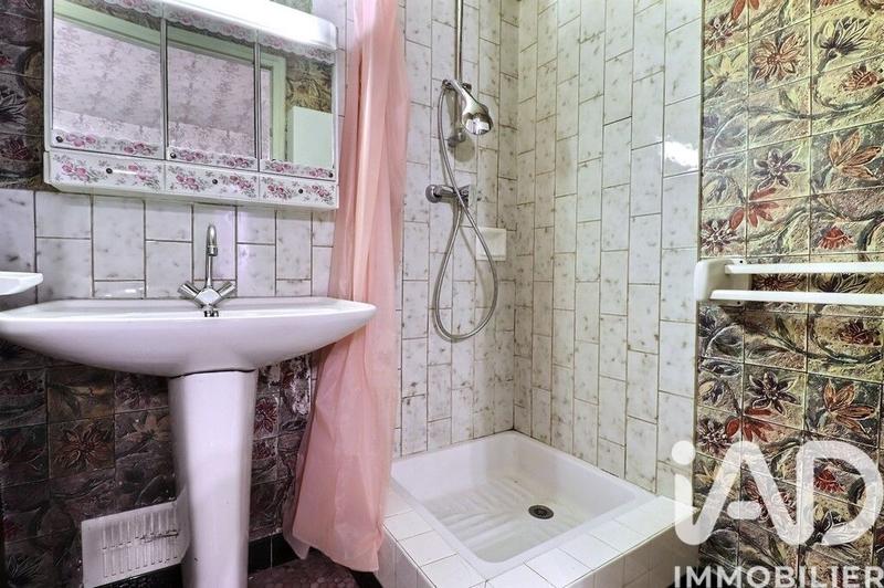 Maison - 170 m² - 9 pièces