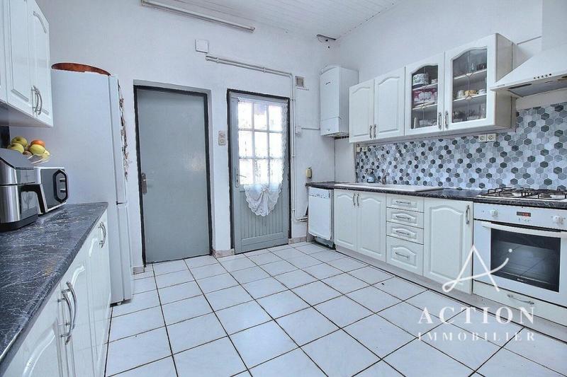 Maison - 76 m² - 4 pièces