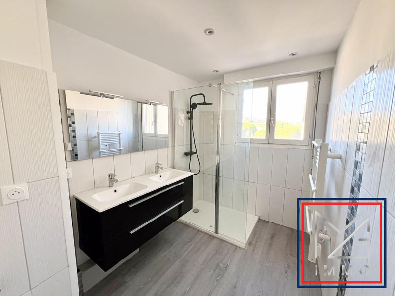 Appartement - 60 m² - 3 pièces