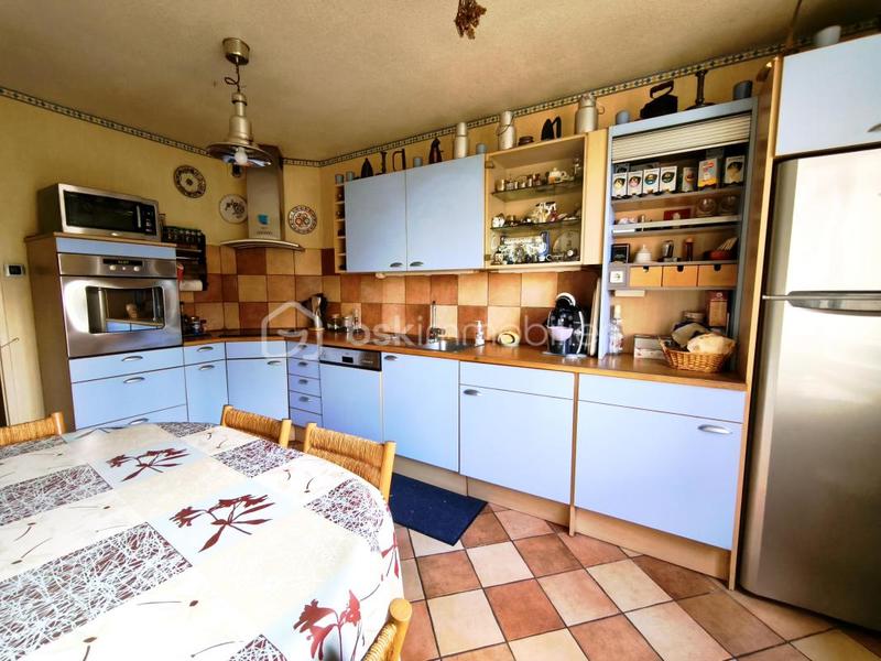 Appartement - 103 m² - 4 pièces